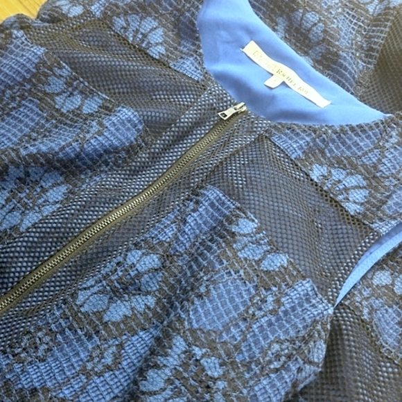 Rachel Roy Blue and Black Lace Midi Dress - Size 8 - Picture 4 of 7